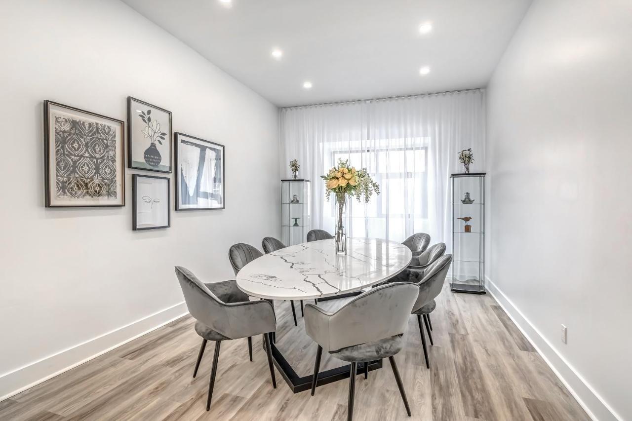 Spacious 5-Bed Oasis In The Heart Of Downtown-5 Min To Bell Center, Free Parking Montreal Exterior photo